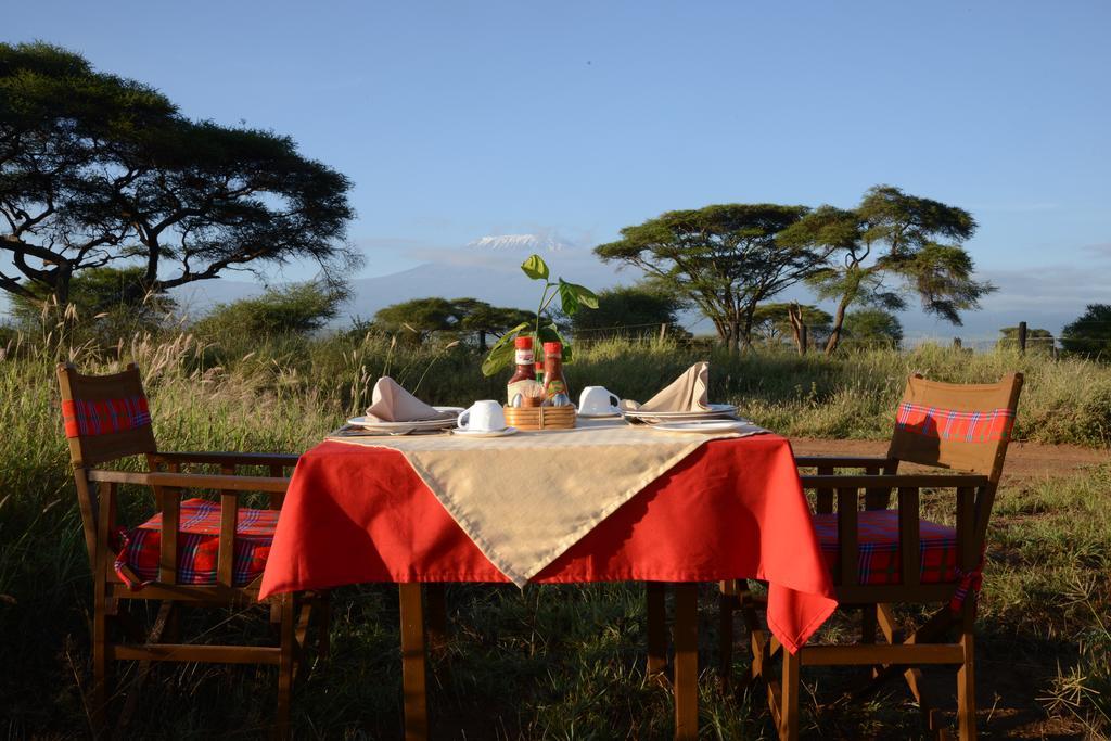 Villa Kibo Safari Camp Amboseli Exterior foto